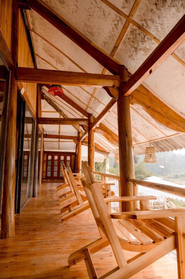 Le Chalet Homestay Bac Hà Exterior foto
